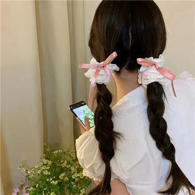 闪婚病娇后每天都在努力求生